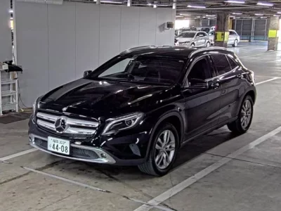 Mercedes-Benz GLA CLASS