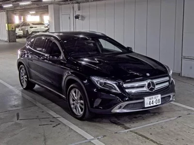 Mercedes-Benz GLA CLASS