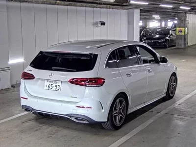 Mercedes-Benz B CLASS