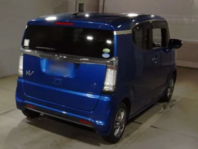 Honda N BOX SLASH