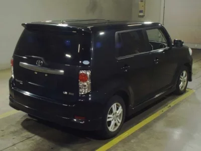 Toyota COROLLA RUMION