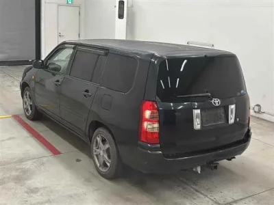 Toyota SUCCEED