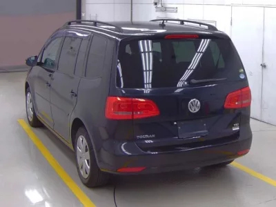 Volkswagen GOLF TOURAN