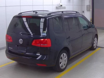 Volkswagen GOLF TOURAN