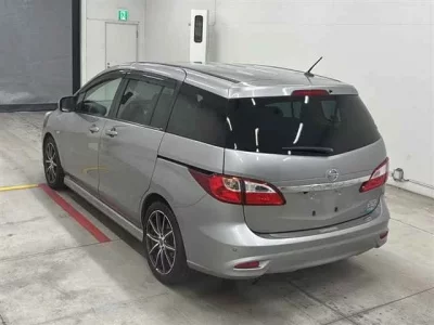 Nissan LAFESTA
