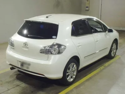 Toyota BLADE