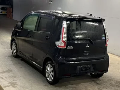 Mitsubishi EK CUSTOM