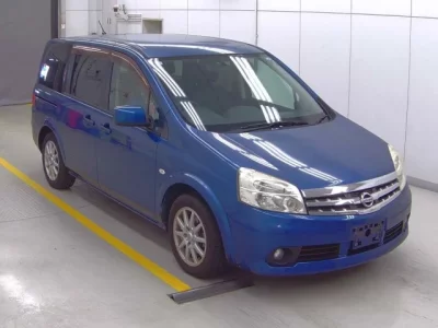 Nissan LAFESTA