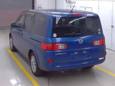 Nissan LAFESTA