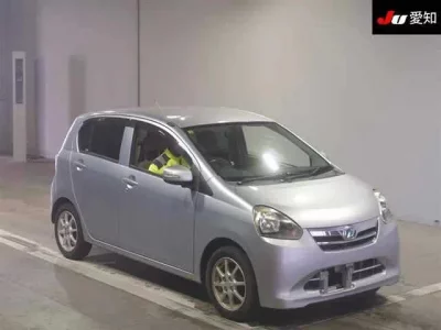 Daihatsu MIRA E S
