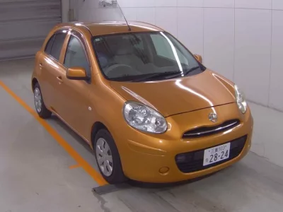 Nissan MARCH