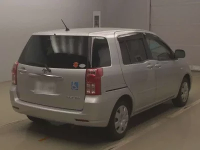 Toyota RAUM