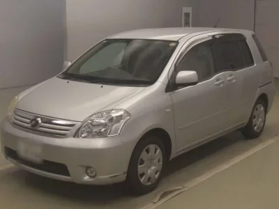Toyota RAUM