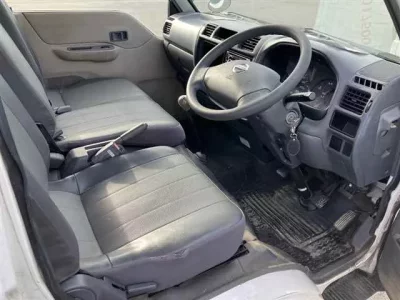 Nissan VANETTE VAN