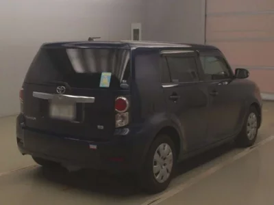 Toyota COROLLA RUMION