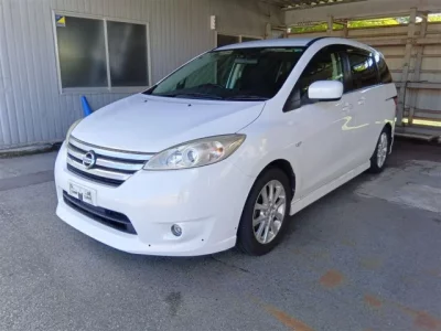 Nissan LAFESTA