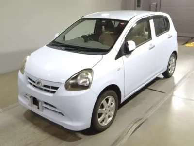Daihatsu MIRA E S