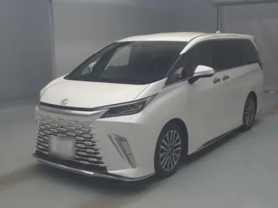 Lexus LM
