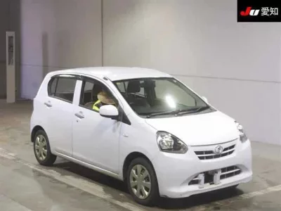 Daihatsu MIRA E S