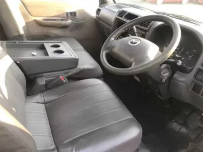 Mazda BONGO VAN
