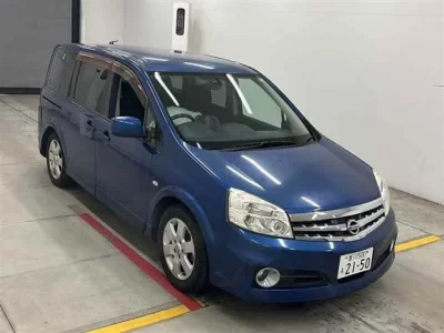 Nissan LAFESTA