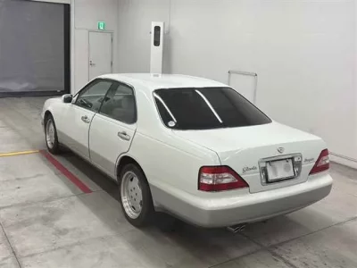 Nissan GLORIA