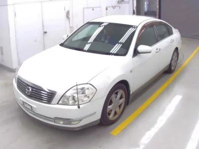 Nissan TEANA