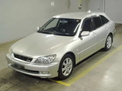 Toyota ALTEZZA WAGON
