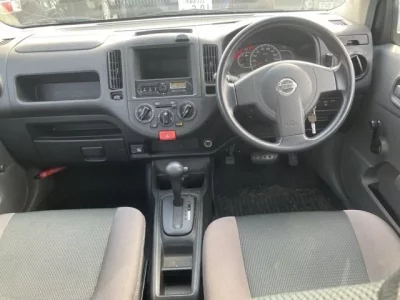 Nissan AD