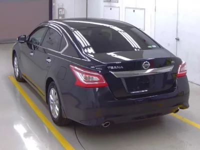 Nissan TEANA