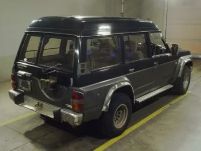 Nissan SAFARI