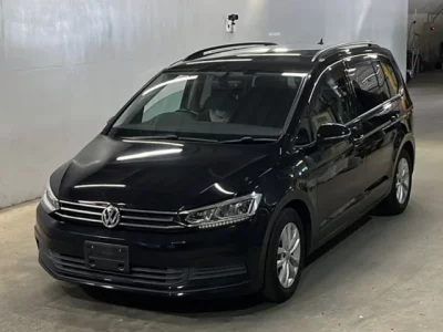 Volkswagen GOLF TOURAN