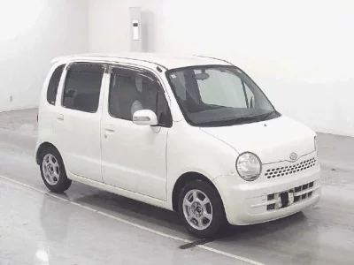 Daihatsu MOVE LATTE