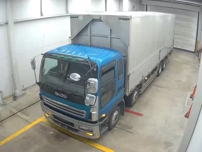 Isuzu TRUCK