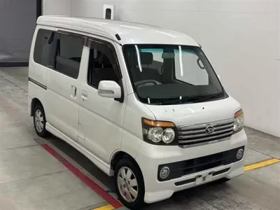 Daihatsu Atrai Wagon