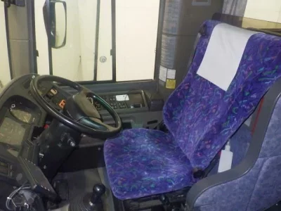 Isuzu BUS