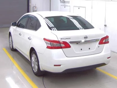 Nissan SYLPHY