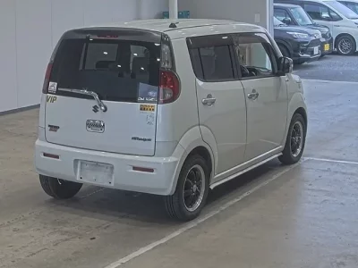 Suzuki MRWAGON