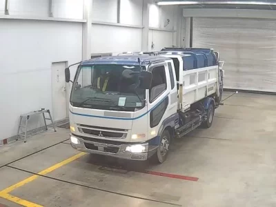Mitsubishi FUSO FIGHTER