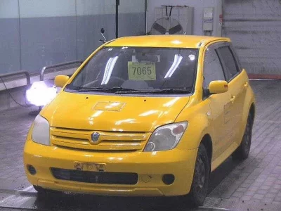 Toyota IST