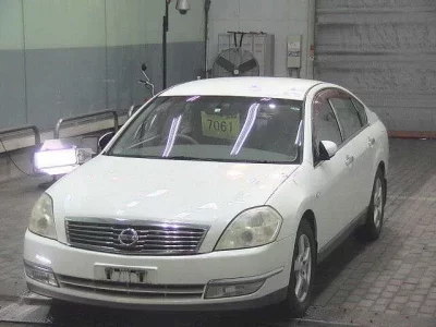 Nissan TEANA