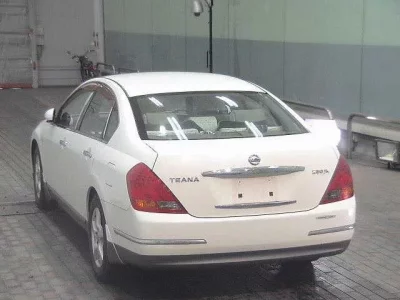 Nissan TEANA