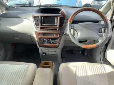 Toyota NADIA