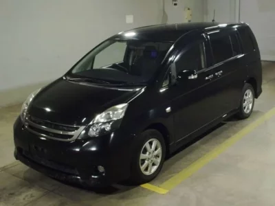 Toyota ISIS