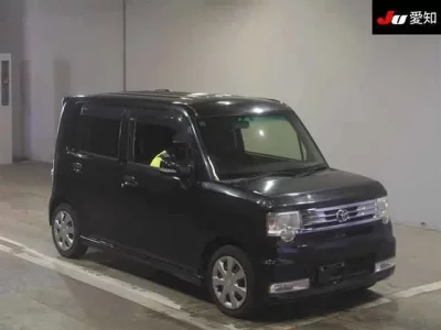 Toyota PIXIS SPACE
