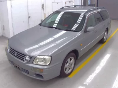 Nissan STAGEA
