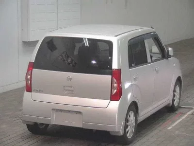 Nissan PINO