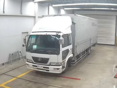 Nissan CONDOR