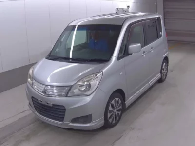 Mitsubishi DELICA D2