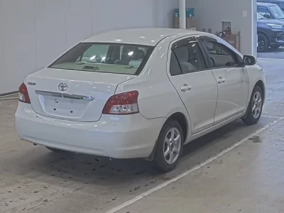 Toyota BELTA